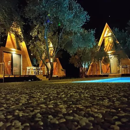 Goecek Bungalow מלון גוג'ק